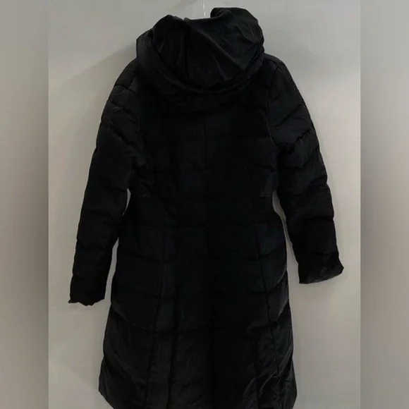 Cole Haan, Coat Black Quilted Hooded Full Zip Long Puffer Jacket Size L, EUC - Picture 2 of 4